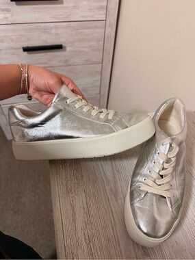 Vince Metallic Silver Platform Sneakers - Casual Lace-Up